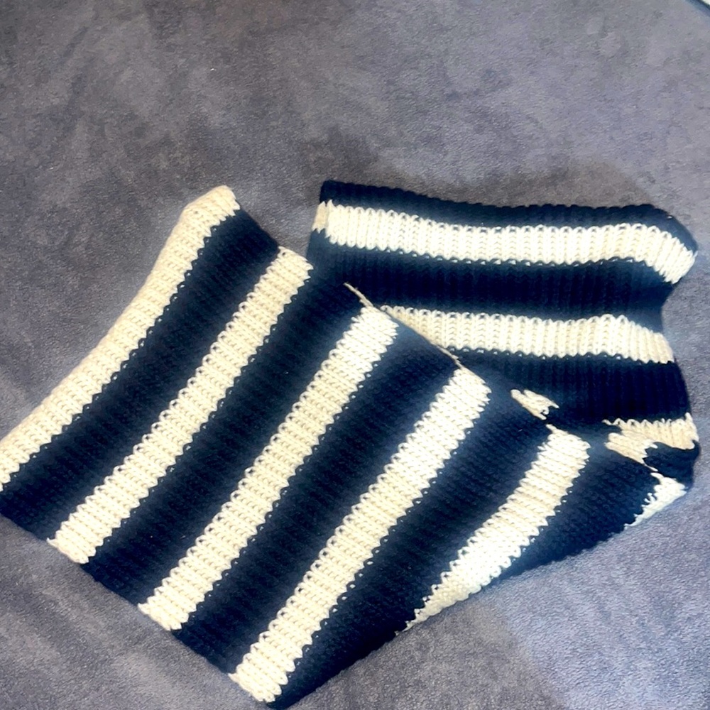 Jcrew navy  and cream infinity scarf